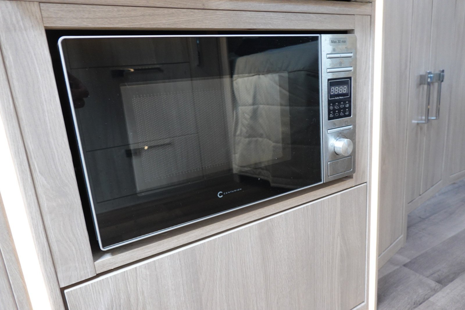 CARAVANE KABE IMPERIAL HACIENDA 1000 CU/DU TDL KS – Image 12