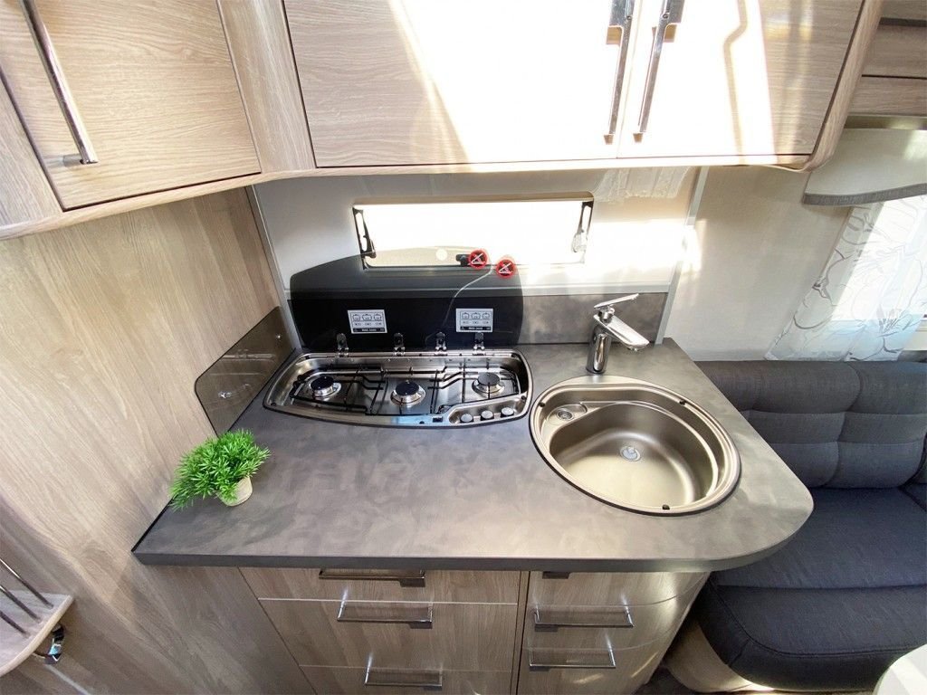 CARAVANE KABE 560 GLE – Image 12