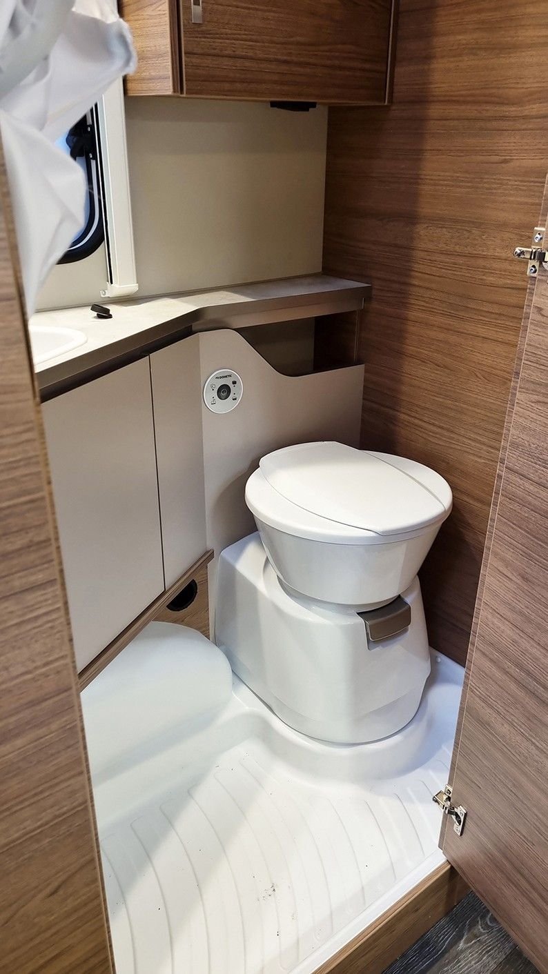 Caravane Knaus Sport 420 QD – Image 13