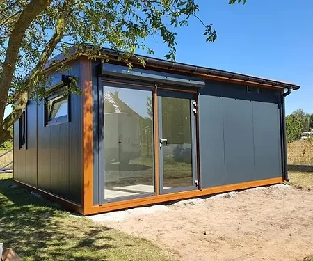 Conteneur mobile – Tiny House avec deux chambres (32 m²)