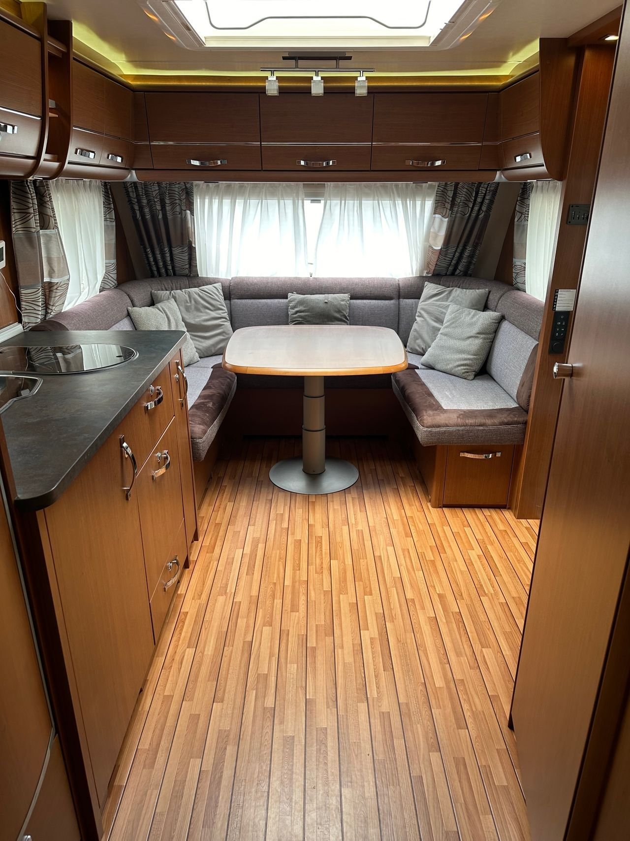 Caravane Knaus 650 Exclusive – Image 4