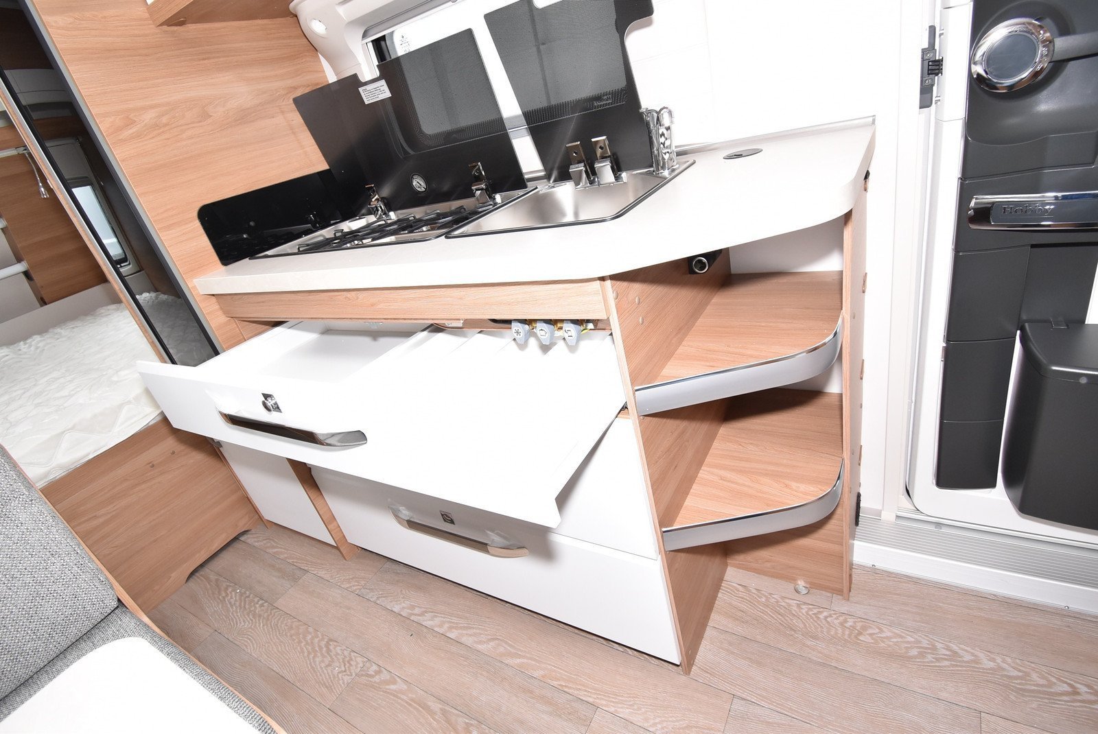 Caravane de luxe Hobby 540 KMFe – Image 6