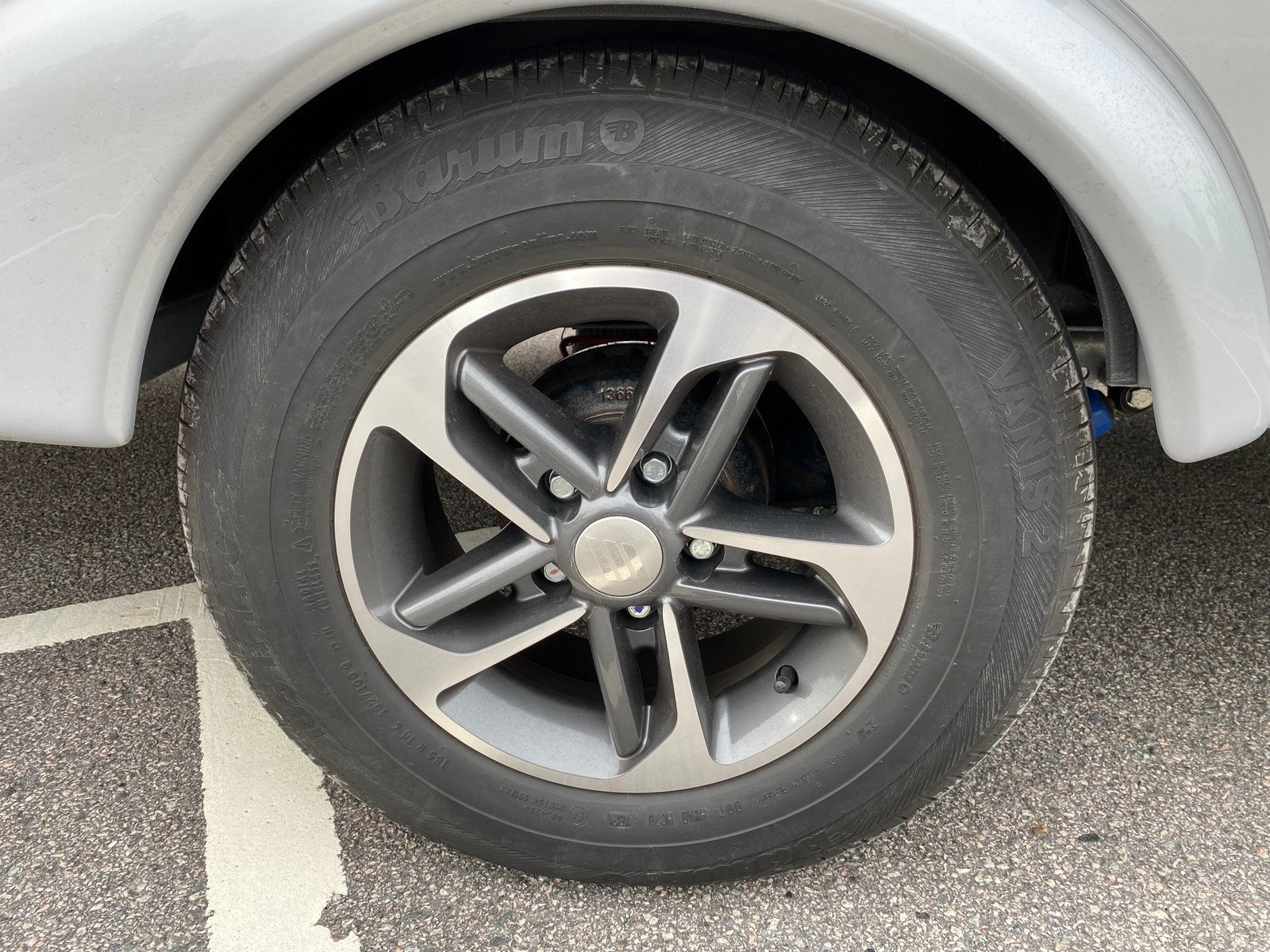 Caravane Hymer Touring Troll 430 60 Edition – Image 8