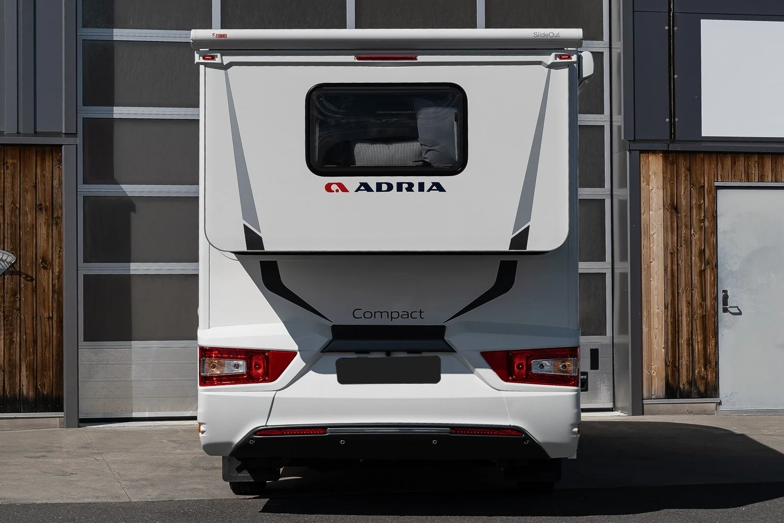 Adria Compact SLS Slide Out – Image 13