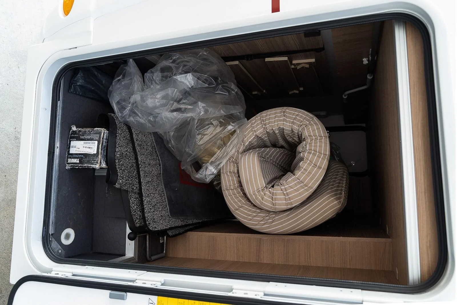 Adria Compact SLS Slide Out – Image 9