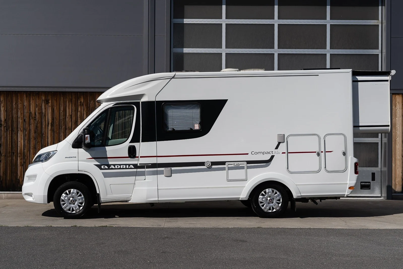 Adria Compact SLS Slide Out – Image 17
