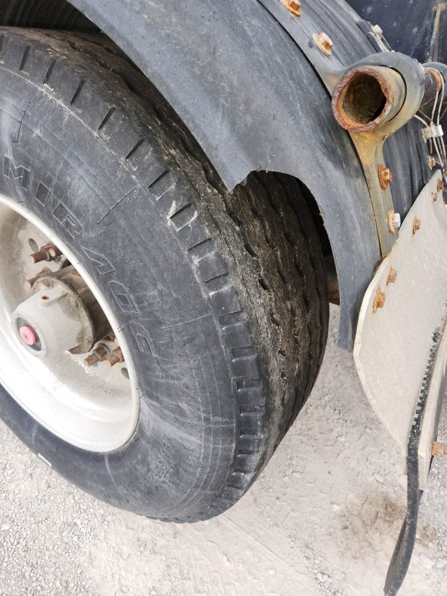 Remorque à courroie à fond mouvant Trail King 2011 de 48 pi à 5 essieux – Image 7