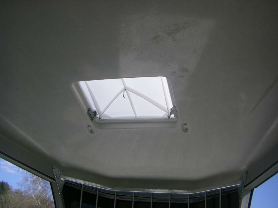 Van 2 places Ifor Williams HBX 511 – Image 5